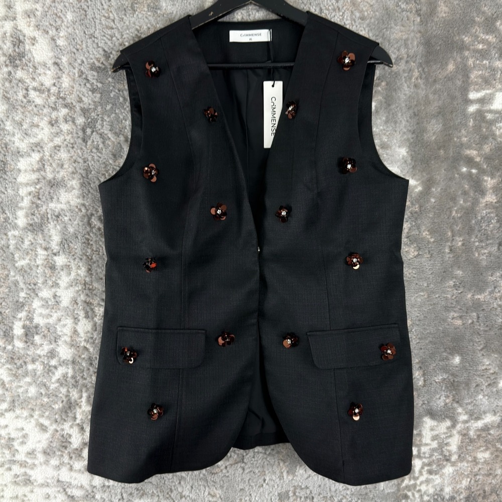 NEW Commense Size XL Floral Stretch V Neck Snap Button Vest Black Sleeveless NWT